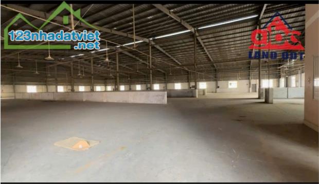 XT263 cho thuê nhà xưởng khuôn viên rộng lớn. kết cấu nhà xưởng kiên cố. bàn giao liền - 1
