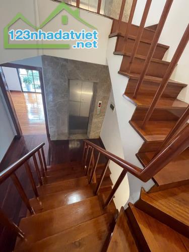 Bán nhà Trung Kính, 60m2, phân lô, đường rộng. Nhà đẹp 7 tầng có thang máy - 4