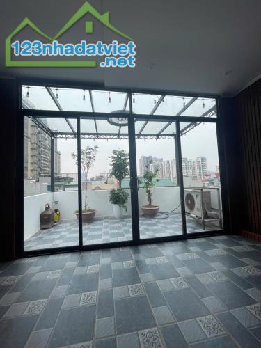 Bán nhà Trung Kính, 60m2, phân lô, đường rộng. Nhà đẹp 7 tầng có thang máy - 5