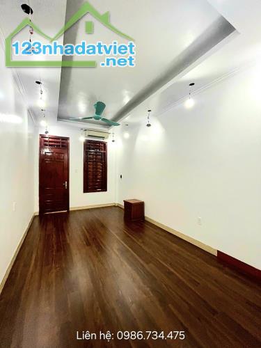 Bán nhà 4 tầng oto đỗ cửa Phú Diễn chỉ nhỉnh 6 tỷ, Nhà đẹp full nội thất, 2 thoáng, Kdoanh - 2
