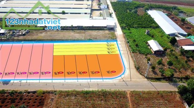 Duy nhất 1 lô trung tâm xã Bình Thạnh -Đức Trọng ,gần sân bay Liên Khương
