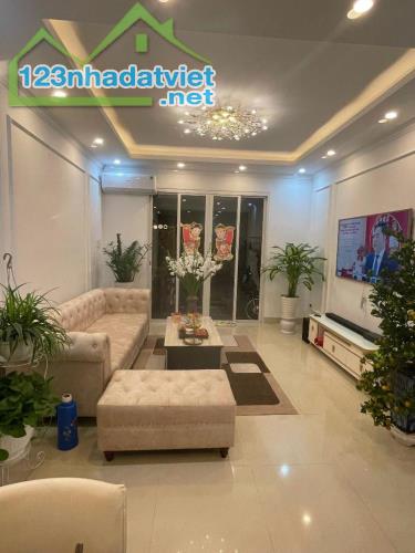 Hà Nội. Hàng hiếm Nguyên Khê Đông Anh 58m lô góc 3 tầng 4,45 tỷ
