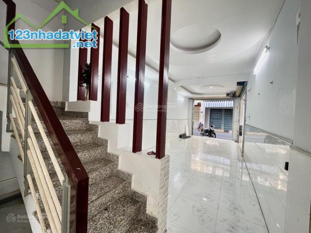 BÁN NHÀ DẠ NAM NGAY CẦU CHỮ Y - 2 MẶT TIỀN HXT TRÁNH - 52M (4x14), 3 TẦNG, GIÁ 7.x TỶ - 3