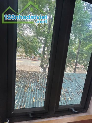 CHÍNH CHỦ CÀN BÁN NHÀ LƯƠNG ĐỊNH CỦA, NHÀ 2 THOÁNG TRƯỚC SAU, 4T, MT: RỘNG - 2