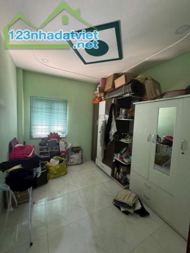 BÁN NHÀ 3 TẦNG, 48m2, SÁT MT VĂN CAO, GẦN CHỢ TÂN HƯƠNG, TÂN PHÚ, NHỈNH 3 TỶ - 4