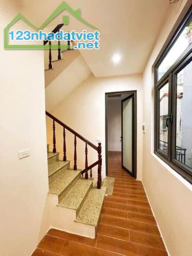 Bán nhà Hoàng Văn Thái ngõ thông lô góc nhà đẹp ở luôn đầy đủ nội thất xịn 48m giá 8.55 tỷ - 2