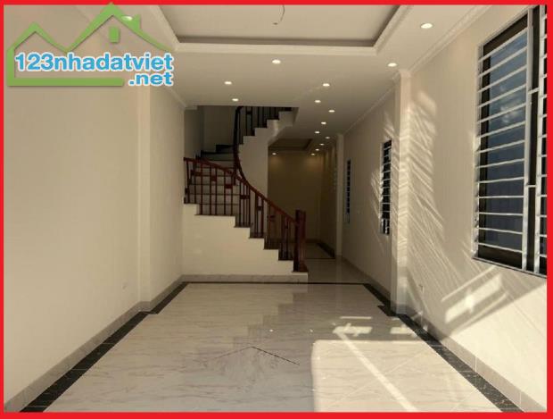 Nhà đẹp Đàm Quang Trung 70m², 5 tầng, 5PN, 4WC, Long Biên - 8.9 tỷ