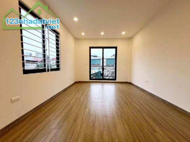 Nhà đẹp Đàm Quang Trung 70m², 5 tầng, 5PN, 4WC, Long Biên - 8.9 tỷ - 1