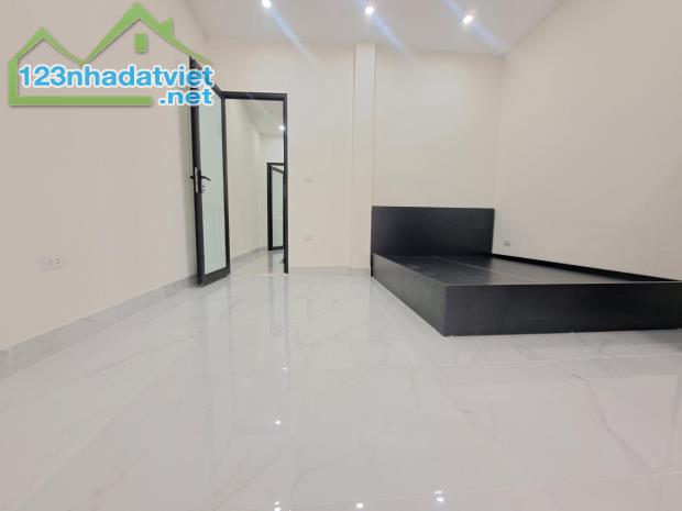 + bán nhà mỗ lao hà đông 48m lô góc mặt tiền rộng giá đầu tư! - Nhà thuộc phường trung tâm