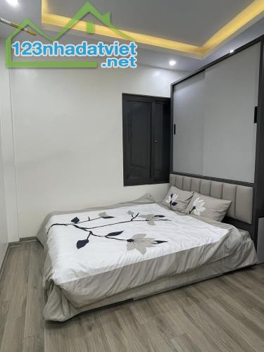 NH À MỚI, HAI THOÁNG - 6 NGỦ, FULL NỘI THẤT - GẦN PHỐ - Ở SƯỚNG - 2