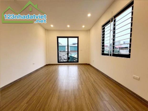 Bán nhà 70m², 6 tầng, 4PN, 5WC, Long Biên - 8.9 tỷ - 1