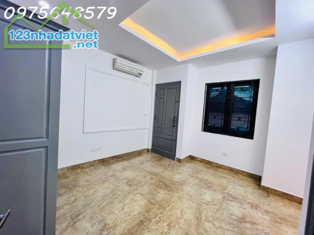 Bán nhà Quan Nhân 45m Lô góc gần phố mặt tiền rộng kinh doanh giá hợp lý - 3