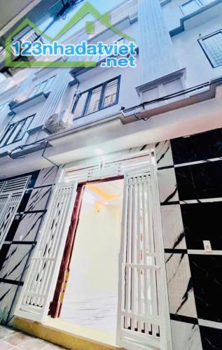 💥💥💥1.Nhà Đẹp - Yên Nghĩa - Hà Đông -  30m2 - Ở  Ngay  - tài chính khoảng 4.2  tỷ - 3
