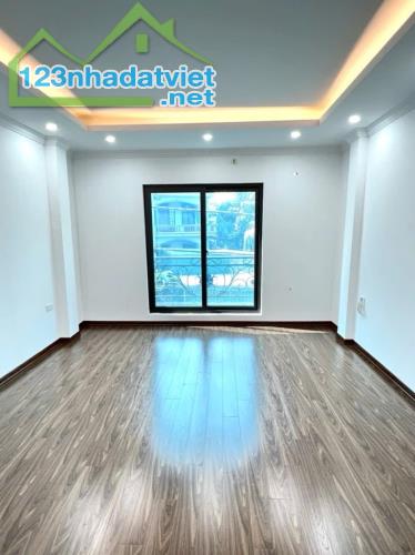Bán nhà 3 tầng 50m2 Giá 4.5 tỷ, khu dân trí cao, vào ở luôn - 2