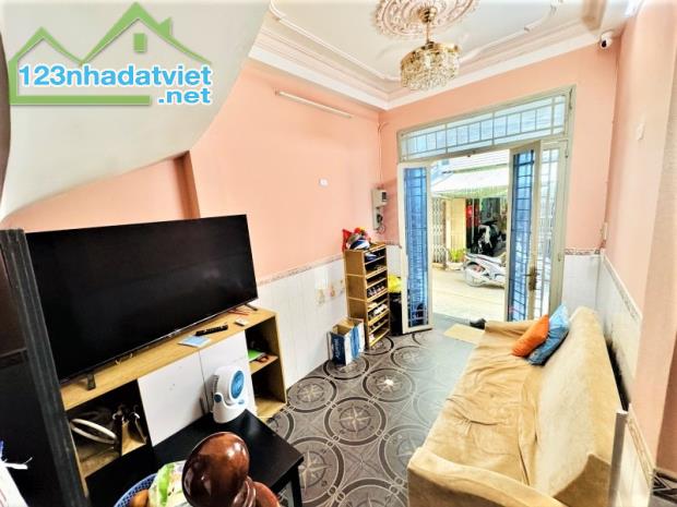 6.2 TỶ - NHÀ Ở AN CƯ QUẬN 3 - HẺM 🚗 NGUYỄN ĐÌNH CHIỂU - DT 3x11M 5 TẤM - 5PN ĐA CÔNG NĂNG - 3