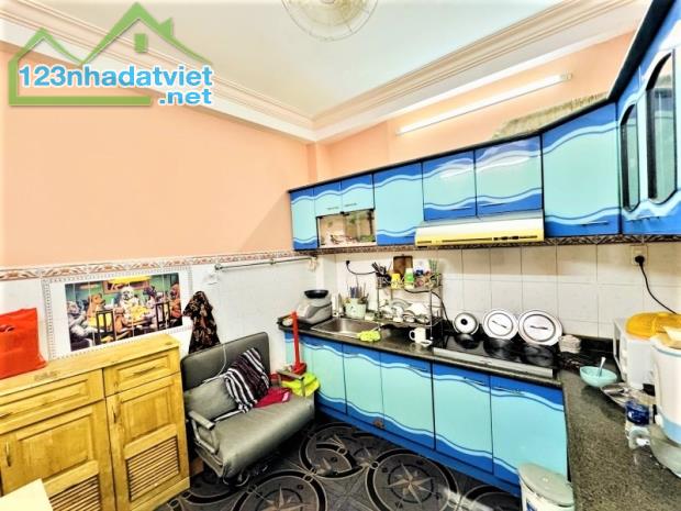 6.2 TỶ - NHÀ Ở AN CƯ QUẬN 3 - HẺM 🚗 NGUYỄN ĐÌNH CHIỂU - DT 3x11M 5 TẤM - 5PN ĐA CÔNG NĂNG - 1