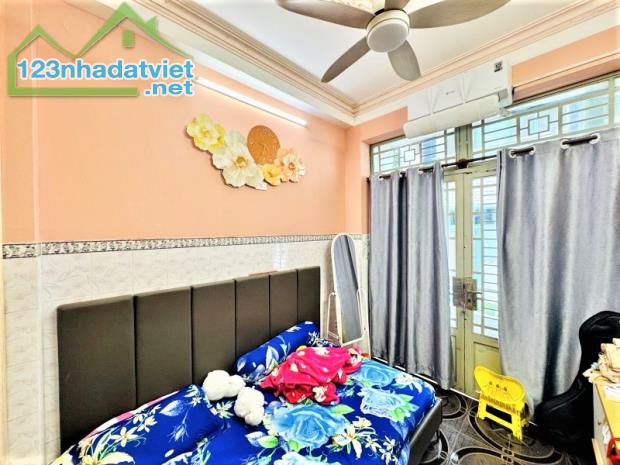 6.2 TỶ - NHÀ Ở AN CƯ QUẬN 3 - HẺM 🚗 NGUYỄN ĐÌNH CHIỂU - DT 3x11M 5 TẤM - 5PN ĐA CÔNG NĂNG