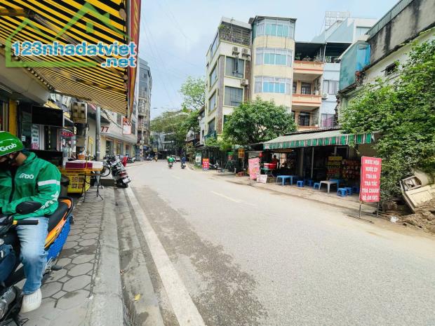 Bán nhà Tam Khương, Đống Đa 30m², 6 tầng ô chờ thang máy, vài bước ra phố 8.5 tỷ - 1