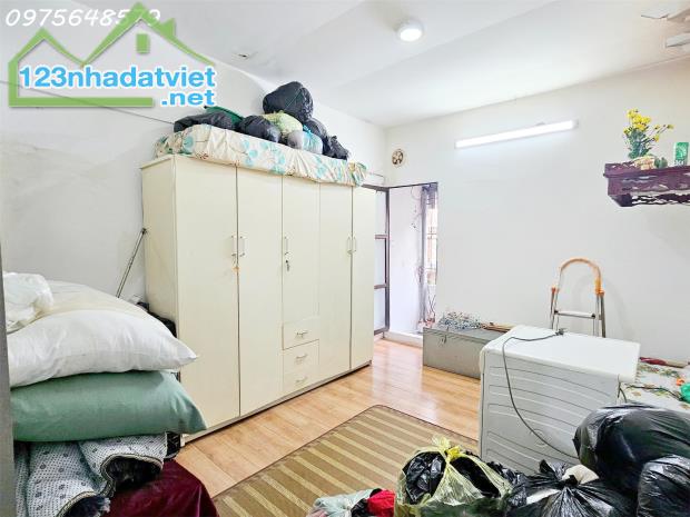 Bán nhà Tôn Đức Thằng 25m khu trung tâm vừa tiền Ở sướng - 3