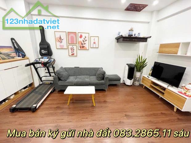 Bán CĂN HỘ CHUNG CƯ  mới Định Công Hoàng Mai 80m2 3PN giá 3ty650tr LH 083.2865.116