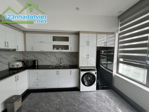 Cho thuê căn hộ 2 phòng ngủ tại Vinhomes Marina - 1