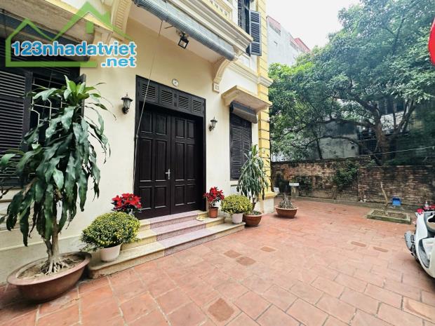 💥 BIỆT THỰ YÊN HÒA, CẦU GIẤY 255M2 3T MT 16M, GIÁ SIÊU ĐẦU TƯ CHỈ 24 TỶ 💥 - 1