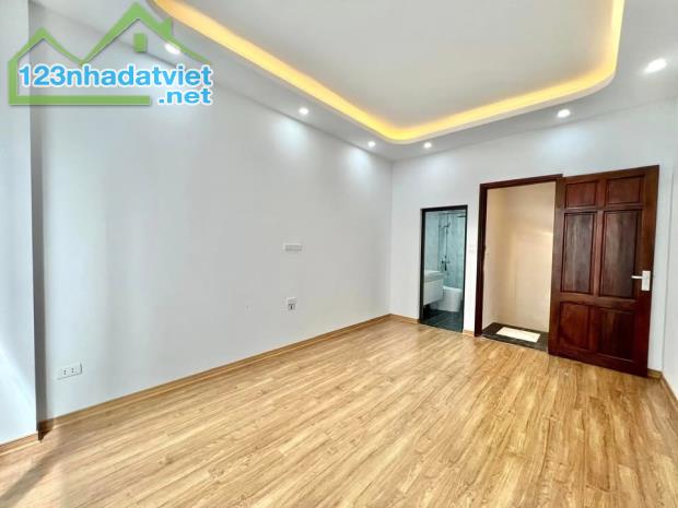 Bán nhà đẹp Vạn Phúc 35m², 5 tầng, 3 ngủ – Giá nhỉnh 8 tỷ - 3