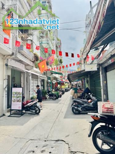 Nhà Hẻm Ôtô Đường Vườn Chuối Quận 3 Phường 4. - 4