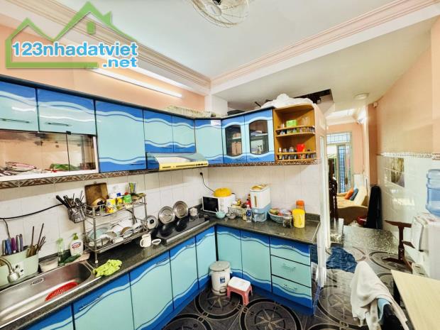 Nhà Hẻm Ôtô Đường Vườn Chuối Quận 3 Phường 4. - 2
