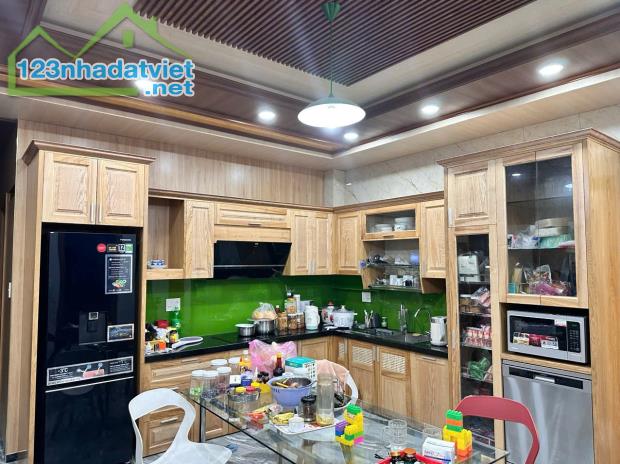 Cần bán 654m2 nhà kết hợp xưởng tại Tân Xuân Q12 - 4