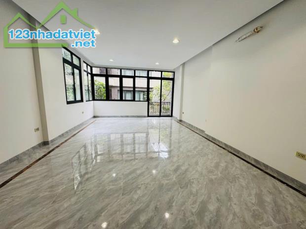 KIM MÃ - 45M x 5T THANG MÁY - MT 4.6M - Ô TÔ ĐỖ 24/24 - XÂY MỚI TỪ MÓNG - 2