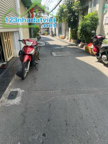 BÁN NHÀ DIỆN TÍCH RỘNG, VI TRÍ ĐẸP, HOÀN CÔNG ĐỦ, NGAY TÂN KỲ TÂN QUÝ, SƠN KỲ, TÂN PHÚ