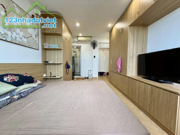 💥💥Tòa CC 34T Hoàng Đạo Thúy 131m 3PN 3WC Nội thất đẹp, Tiện ích VIP, hơn 10 tỷ - 1