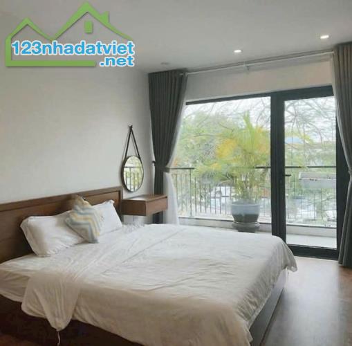 Bán nhà 80m2 tài chính 15tỷ phố Lạc Long Quân ôtô đậu cửa - 1