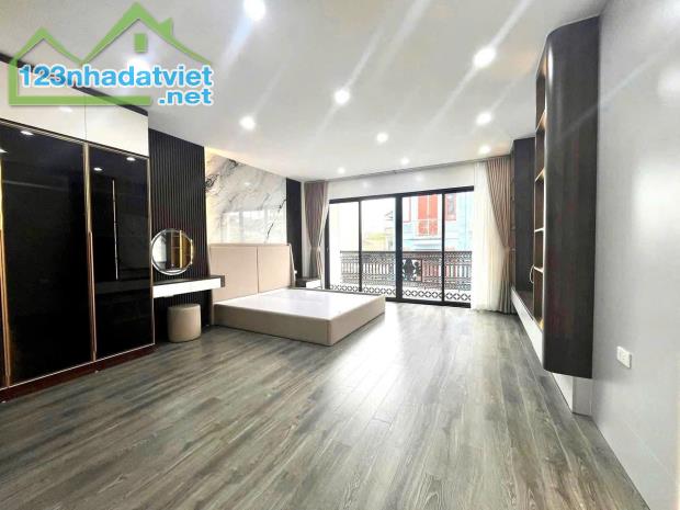 BÁN NHÀ TAM TRINH, VỈA HÈ, KINH DOANH, Ô TÔ, 61M2 X 6 TẦNG THANG MÁY GIÁ 17.X TỶ - 1