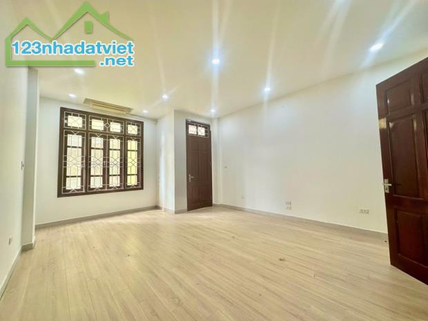 Lê Lợi 40m mt4,5m 4t dân xây, ô tô tránh,KD, an sinh tuyệt đỉnh - 3