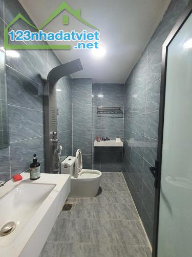 BÁN NHÀ MẶT PHỐ TỈNH LỘ 10 - BÌNH TÂN - 4 TẦNG - 84M2 - 11 TỶ - SỔ HỒNG CHÍNH CHỦ - 3