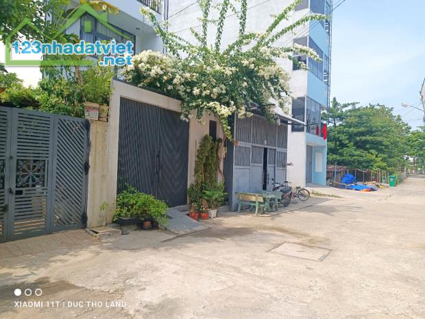 Bán nhà 2 tầng 5x22m ngang giá đất, HXH 8m Hà Huy Giáp gần Ngã 4 Ga chỉ hơn 5Tỷ