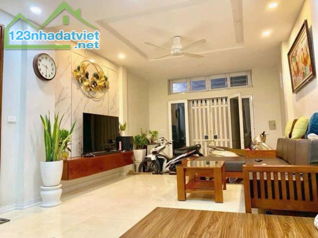 Bán nhà Đình Thôn 60m2 - gần phố - sát ô tô - khu Vip ít nhà bán - 12.5 tỷ - 1