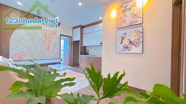 Bán CCMN 75m2 x 7Tầng, Thang máy, Vũ Ngọc Phan, Đống Đa, doanh thu 100tr/th. - 1