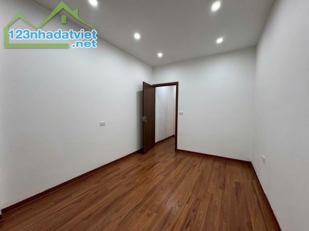 Bán Nhà Đẹp Láng Hạ - Ngõ Rộng Ba Gác, Gần Phố, Ở Ngay! - 3