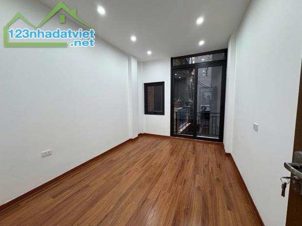 Bán Nhà Đẹp Láng Hạ - Ngõ Rộng Ba Gác, Gần Phố, Ở Ngay! - 4