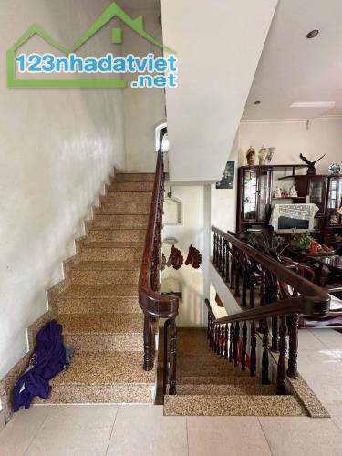 TT Q7- HUỲNH TẤN PHÁT- BIỆT THỰ GÓC 2 MẶT TIỀN -DT SỬ DỤNG 300m2 CHỈ 14 TỶ LH: 0849131413 - 1