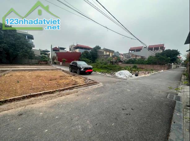 BÁN NHÀ VÕ NGUYÊN GIÁP OTO VÀO TẬN ĐẤT