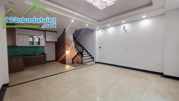 Bán nhà 4 tầng Cầu Am, 48m², 4PN, gần Phố Lụa, giá nhỉnh 7 đồng
