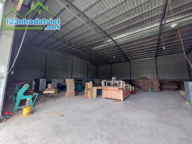Bán xưởng 1.890m2 có văn phòng xã Đức Lập Hạ, Đức Hòa, Long An giá 17 tỷ LH: 0949 861 287 - 2