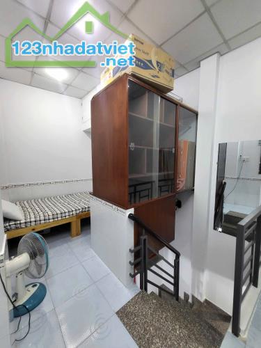Bán Nhà Mới 3 Tầng Full Nội Thất, Hẻm 4.5m, Gần Kha Vạn Cân - Giá Chỉ 2.6 Tỷ (Linh Đông) - 2