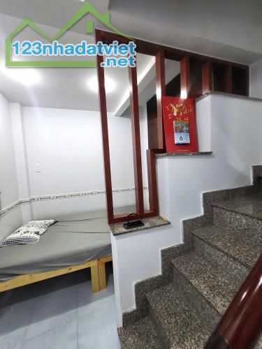 Bán Nhà Mới 3 Tầng Full Nội Thất, Hẻm 4.5m, Gần Kha Vạn Cân - Giá Chỉ 2.6 Tỷ (Linh Đông) - 3