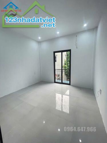 Cực Hiếm ! Bán nhà Tổ 15 Yên Nghĩa, sát QL6 và Cầu Mai Lĩnh, giá 3,x tỷ - 4