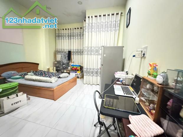 NHÀ ĐẸP 4 TẦNG Đ. HỒ VĂN LONG NGAY GÒ MÂY - HẺM XE TẢI THÔNG - 57M2 (4x14.3). CHỈ HƠN 5 TỶ - 2